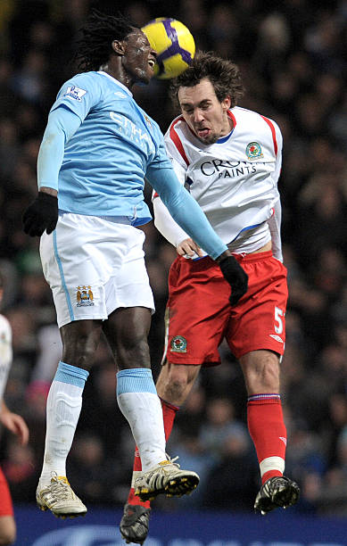 摘得金牌 摘得金牌